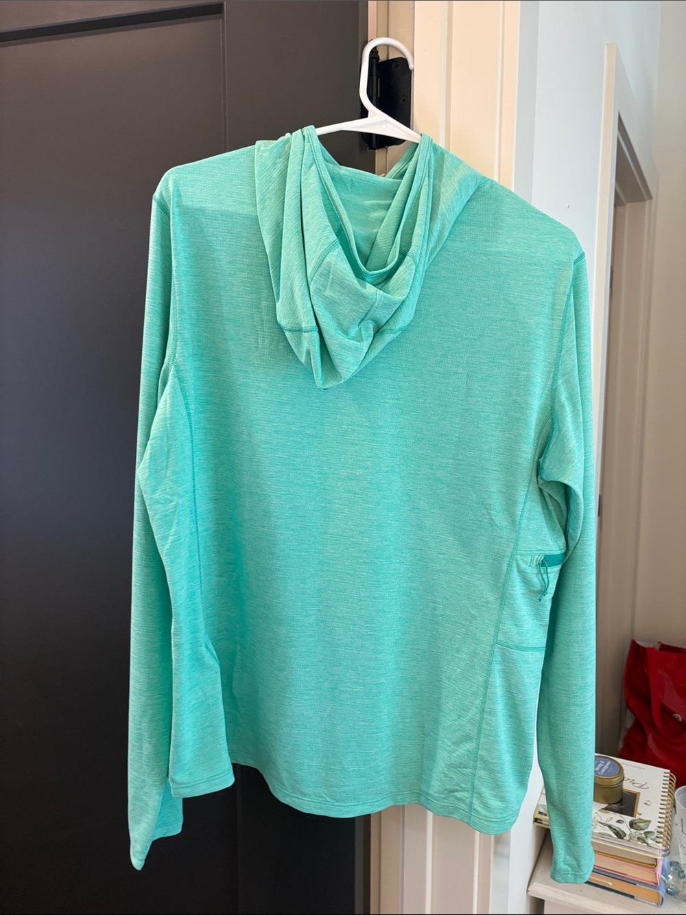 Patagonia Women's Capilene Cool Sun Hoodie in Teal - Picture 4 of 4